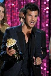 Церемония вручения премии MTV Movie Awards 2012